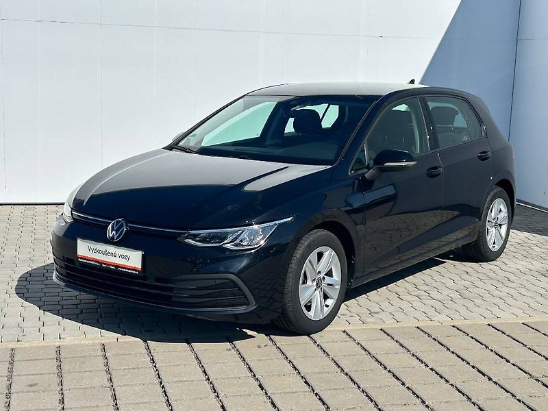 Volkswagen Golf Life 6G 1,5TSi - fotka 1 z 24