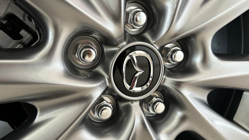 Mazda 3 (2026) 2.5 G140 Centre-line + Paket - fotka 15 z 22