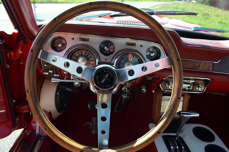 Ford Mustang (1967) Convertible 1967,V8,289, 200Hp - fotka 28 z 55