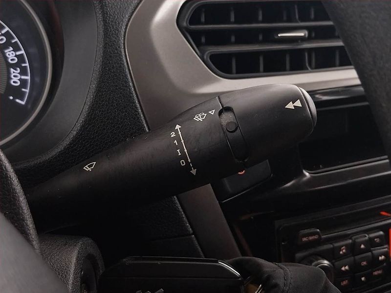 Peugeot 301 (2014) 1.2 VTi, Serv.kniha - fotka 16 z 17