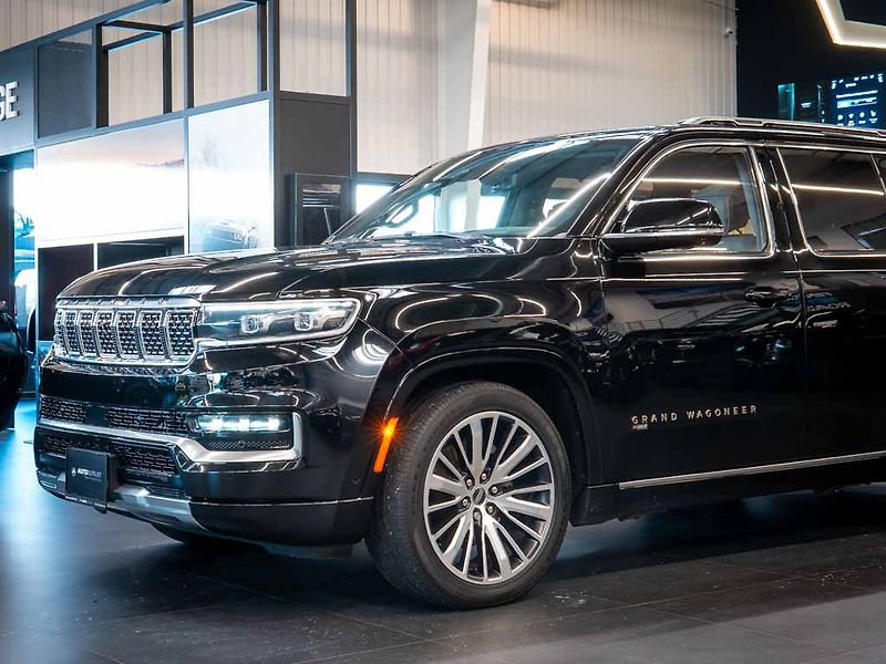 Jeep Grand Wagoneer (2022) 6.4 V8 HEMI Series III, masáže - fotka 11 z 41