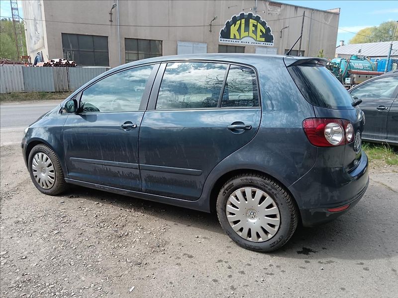 Volkswagen Golf Plus 1,9 TDi - fotka 7 z 20