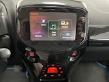Toyota Aygo 1.0 i AUTOMAT REZERVACE  - náhled 27
