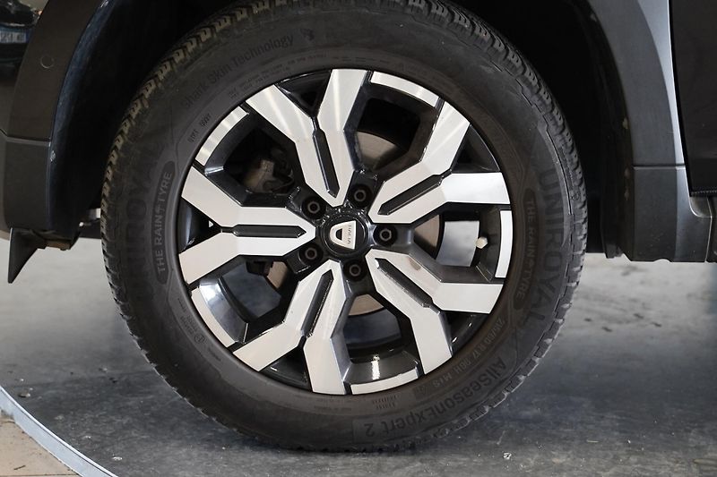 Dacia Duster - fotka 10 z 28