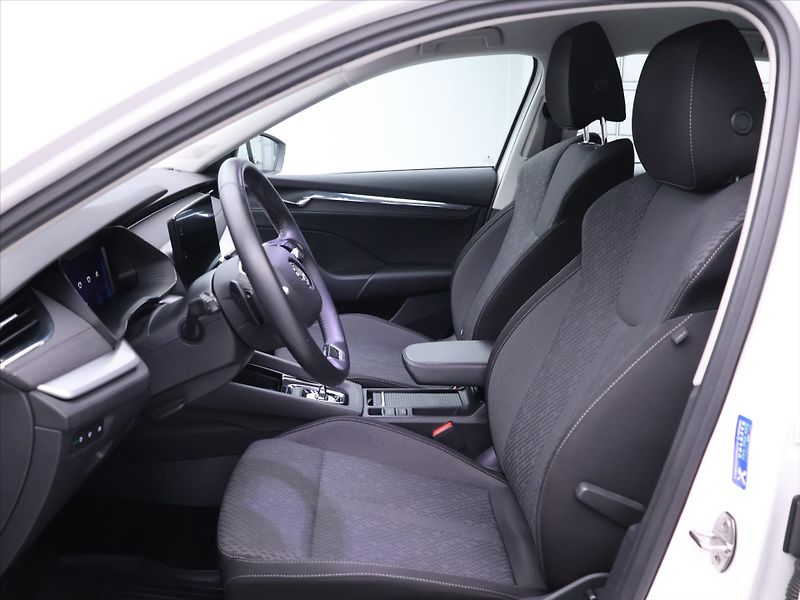 Škoda Octavia 2.0 TDI 110kW DSG CZ Style DPH - fotka 10 z 34