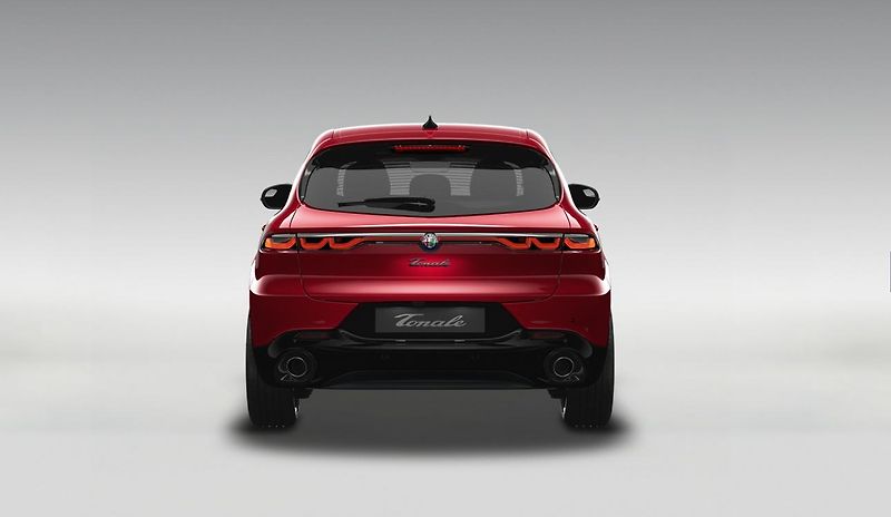 Alfa Romeo Tonale 1.3T Phev Veloce 280k - fotka 3 z 5