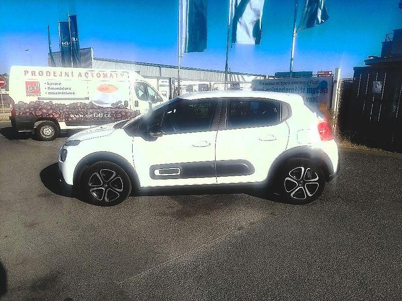 Citroën C3 (2021) FEEL PACK PURE TECH 83 MAN6 - fotka 2 z 20