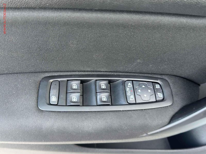 Renault Mégane (2021) 1.5 dCi, 2.maj,ČR, Intense - fotka 11 z 20