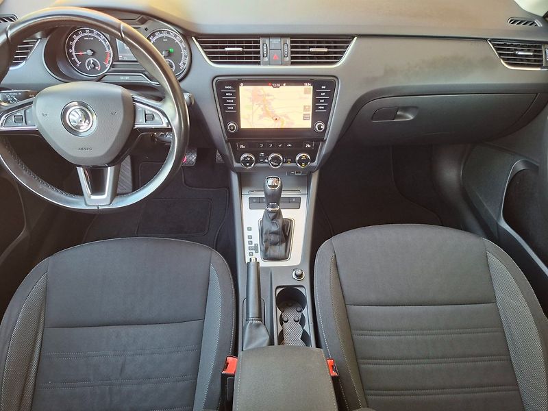 Škoda Octavia (2018) 2.0TDI 110kW DSG 4X4 -DPH - fotka 11 z 41