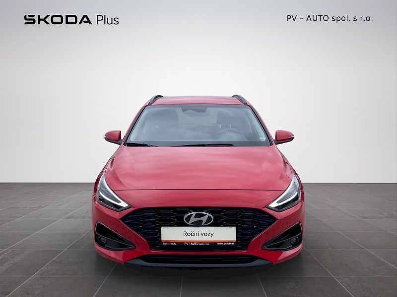 Hyundai i30 (2025) 1.5 T-GDI 103 kW MHEV Style DC - fotka 4 z 35
