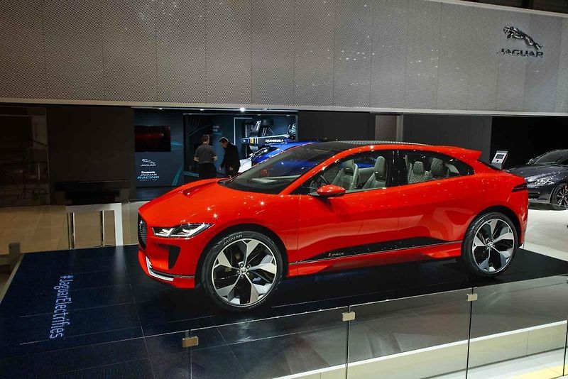 Koncept Jaguar I-Pace.