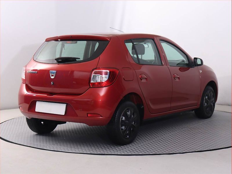 Dacia Sandero (2013) 1.2 16V, Serv.kniha, Tempomat - fotka 5 z 14