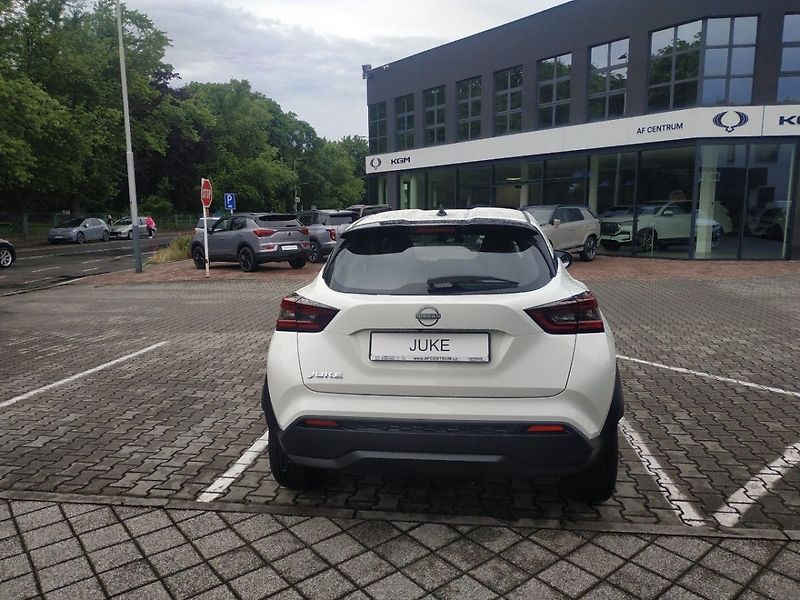 Nissan Juke 1.0 DIG-T, 114k, 7AT, NA CESTĚ - fotka 6 z 29