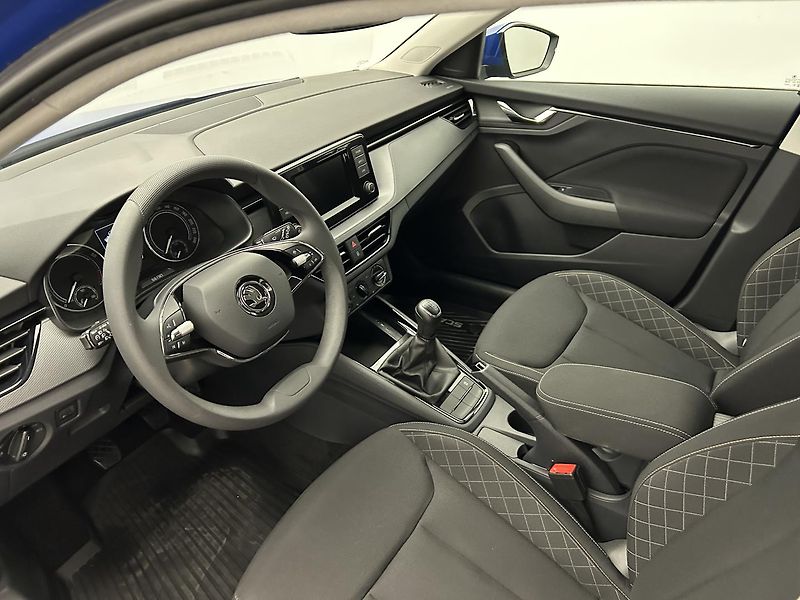 Škoda Scala 1.0 TSI  Ambition   Plus - fotka 6 z 22