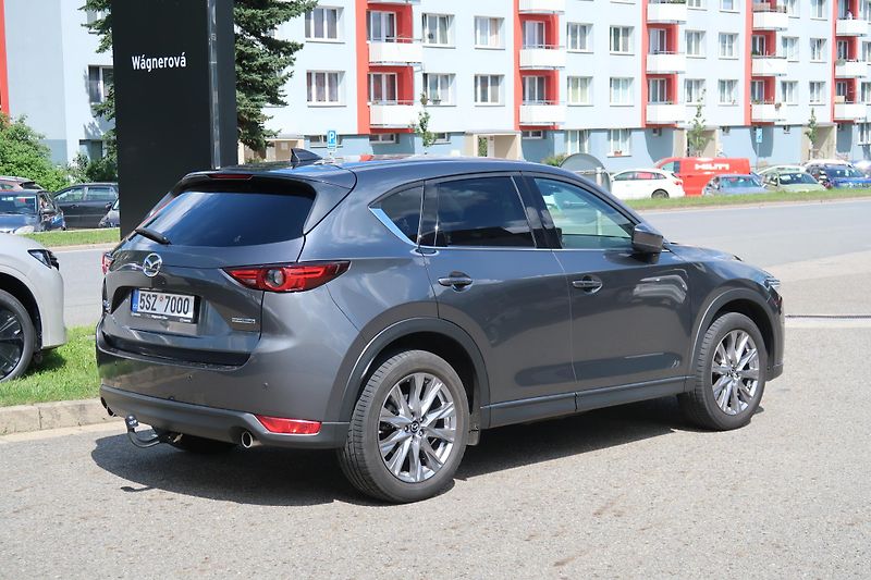 Mazda CX-5 2,5 G194 AWD AT bílá kůže,tažn - fotka 5 z 32