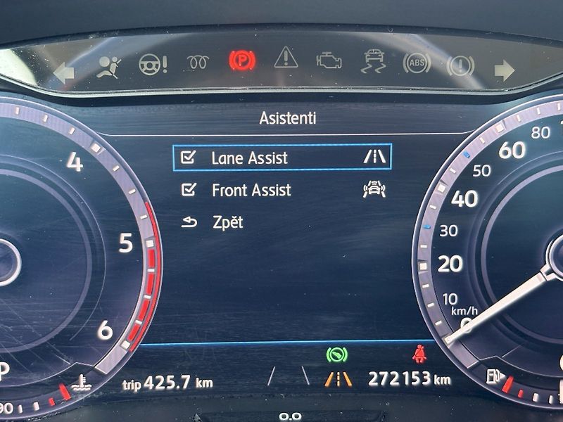 Volkswagen Tiguan (2016) TDI 110 kW 4x4 DSG Highline - - fotka 12 z 28