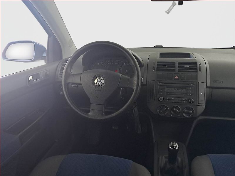Volkswagen Polo (2008) 1.2, servisované - fotka 7 z 15