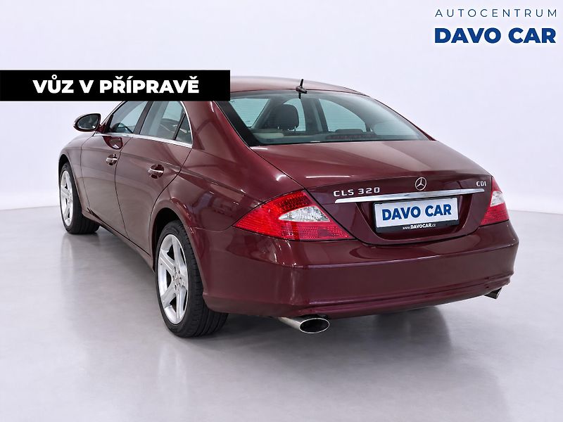 Mercedes-Benz CLS 3,0 320CDI 165kW Bi-Xenon CZ - fotka 2 z 12