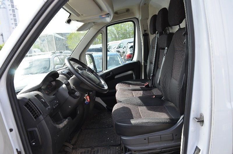 Opel Movano - fotka 13 z 17