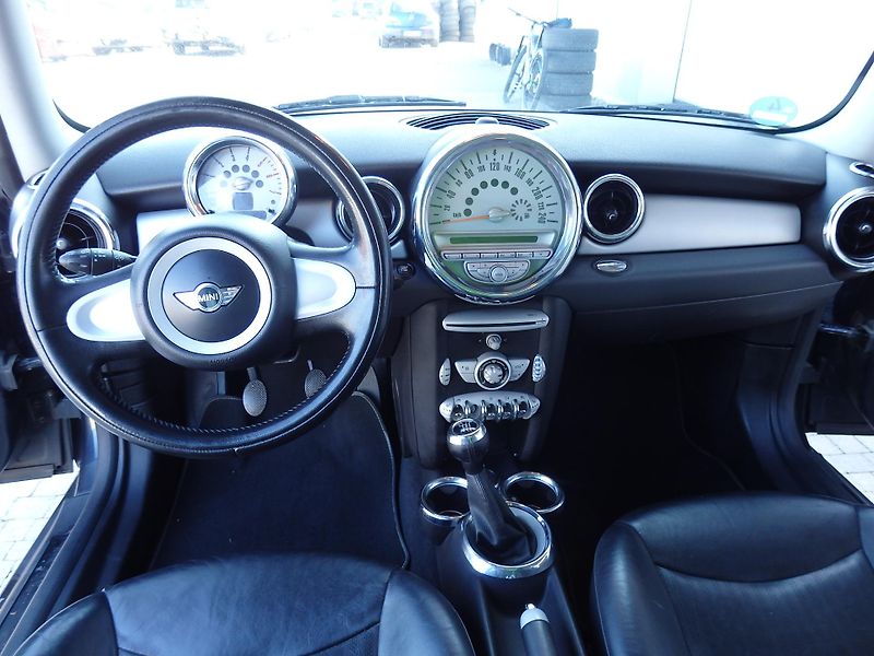 Mini Clubman 1.6 D 80kW KLIMATIZACE - fotka 11 z 15