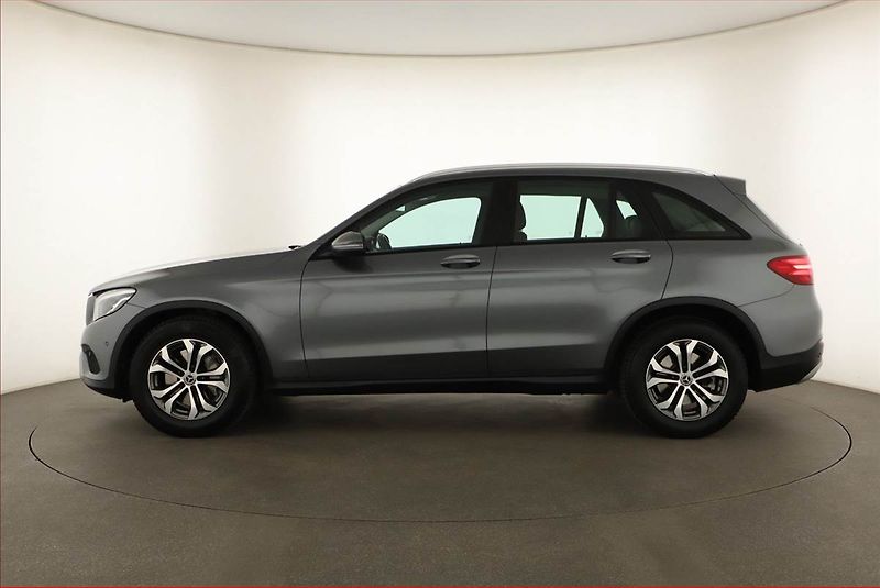 Mercedes-Benz GLC (2017) 220 d 4MATIC - fotka 3 z 20