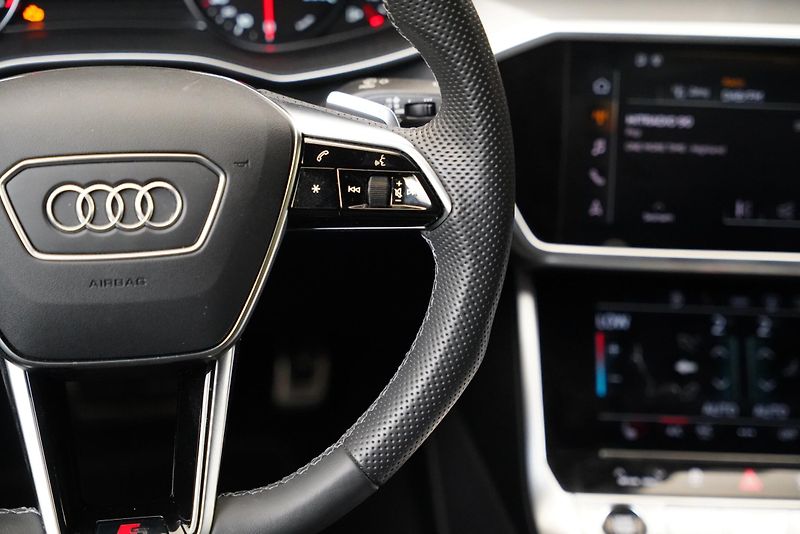 Audi A6 - fotka 16 z 27