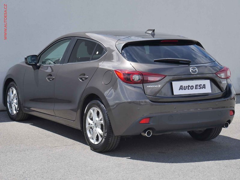 Mazda 3 (2014) 2.0i, ČR, AC, bixen - fotka 6 z 22