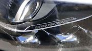 Mercedes-Benz SL 500 s maskou AMG-GT.