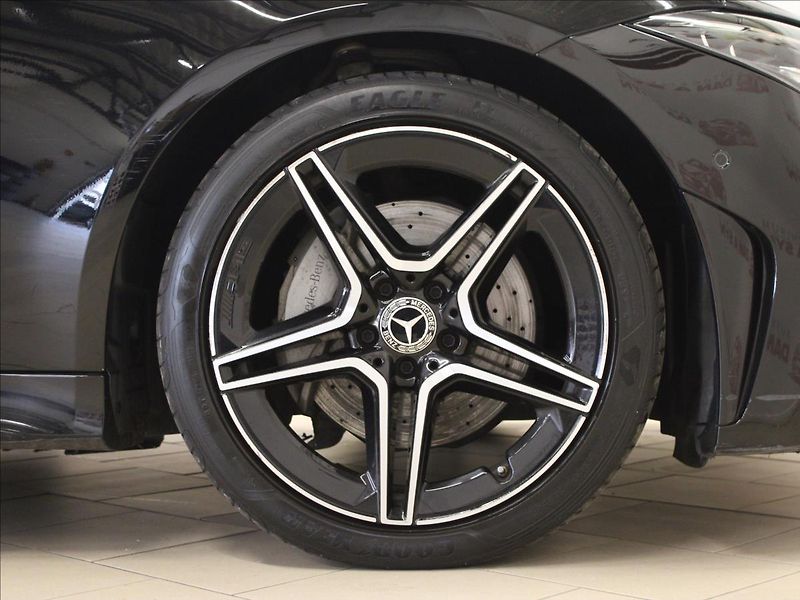 Mercedes-Benz CLS 2,0 D 9G - Tronic AMG line - fotka 30 z 31
