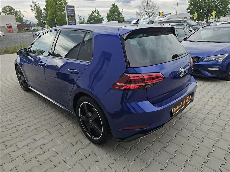 Volkswagen Golf VII 1,4TSi R-Line NAVI ALU - fotka 8 z 43
