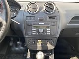 Ford Fiesta (2007) 1.3i, ČR, AC - náhled 12