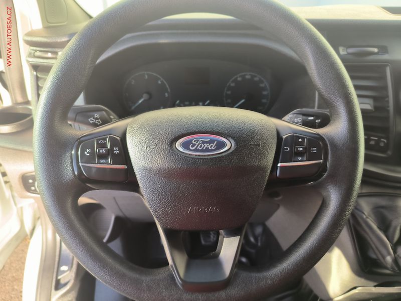 Ford Transit Custom (2020) 2.0TDCi L1H2 9míst, AC, 96kW - fotka 18 z 20