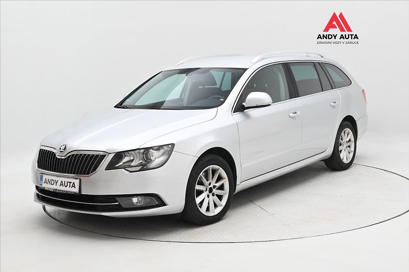 Škoda Superb 2,0 TDI 103 kW Ambition Servis - fotka 1 z 28