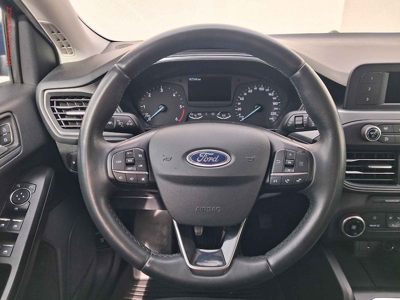 Ford Focus (2020) 1.5D, ČR, servis.kniha, AC - fotka 11 z 17