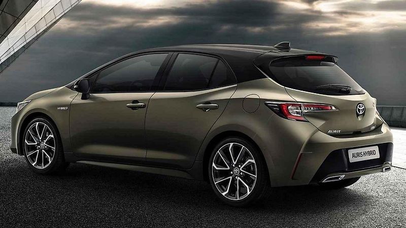 Toyota Auris.