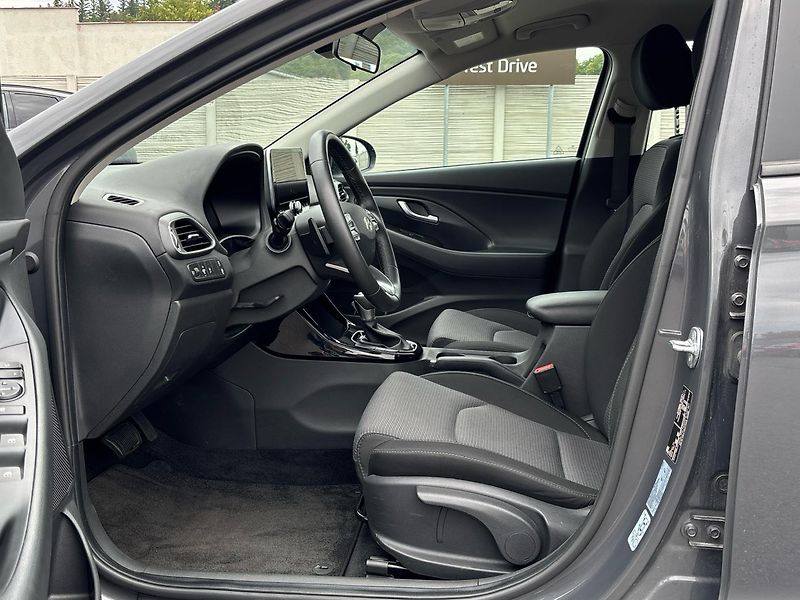 Hyundai i30 MHEV Smart - fotka 7 z 23