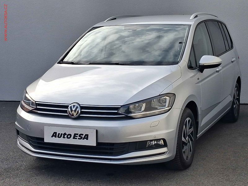 Volkswagen Touran (2019) 2.0 TDi, Join, DSG, navi, TZ - fotka 3 z 17