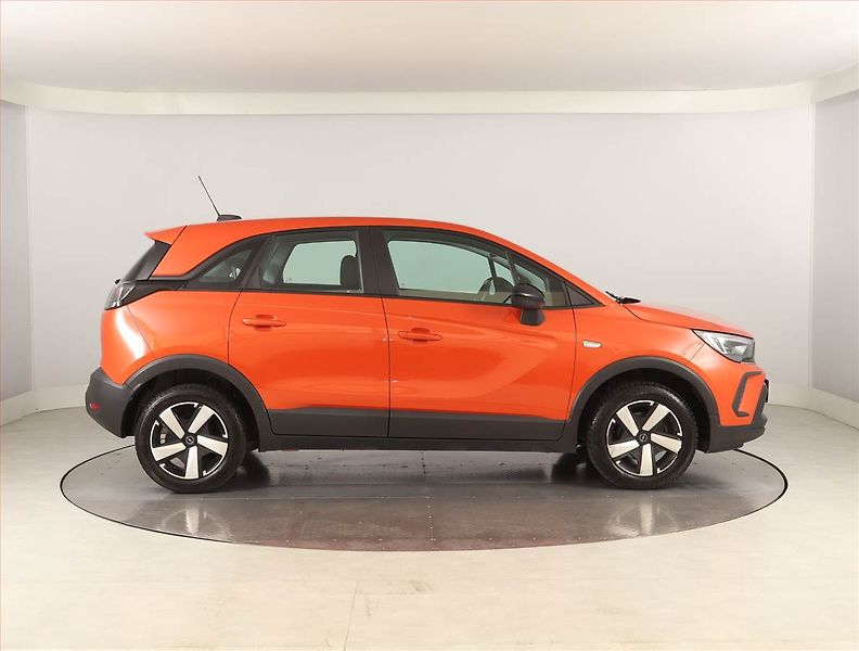 Opel Crossland X (2021) 1.2 Turbo, ČR,1.maj - fotka 6 z 19
