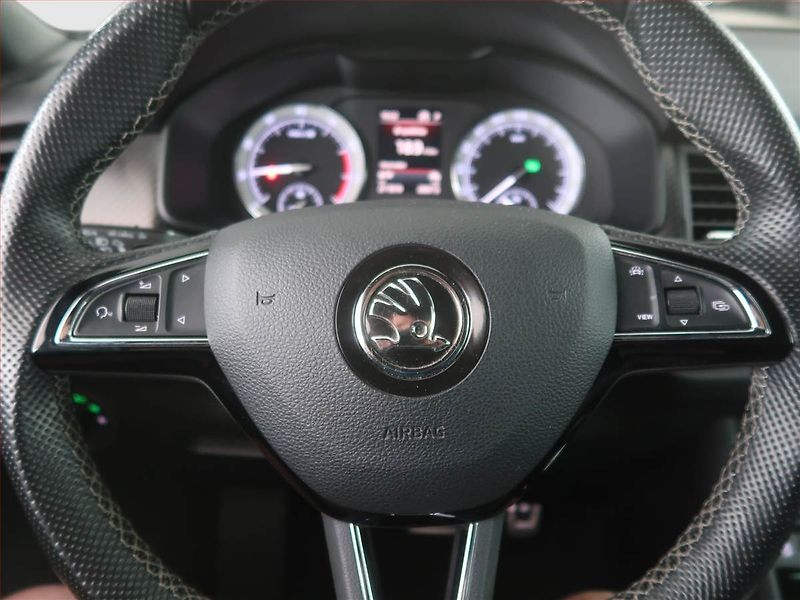 Škoda Kodiaq (2020) Sportline 2.0 TSI - fotka 19 z 23