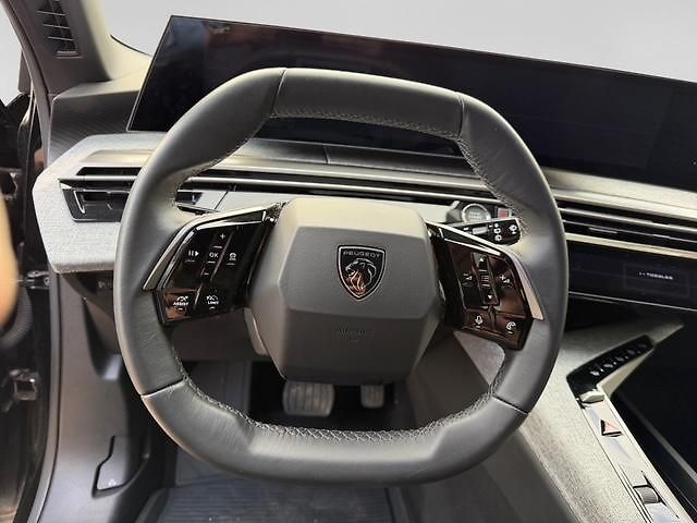 Peugeot 5008 (2026)  ALLURE Hybrid 145 e-DCS6 - fotka 12 z 15