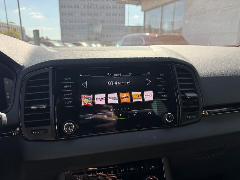 Škoda Karoq Sportline 2.0TDI 110kw DSG - fotka 12 z 26