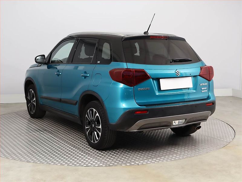 Suzuki Vitara (2020) 1.4 BoosterJet - fotka 4 z 15