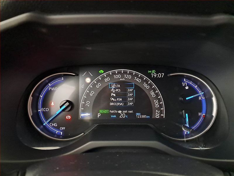 Toyota RAV4 (2019) Selection 2.5 Hybrid - fotka 11 z 18