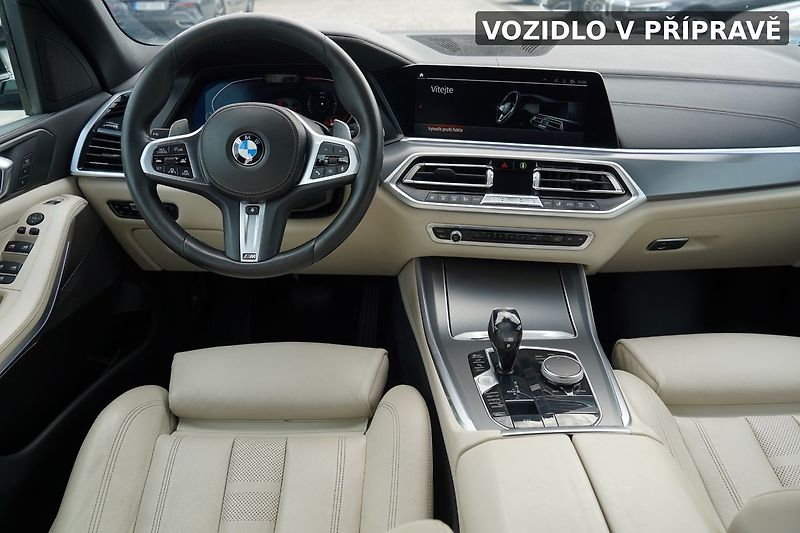 BMW X5 xDrive 40i 250kW TAŽNÉ/PANORAM - fotka 12 z 15