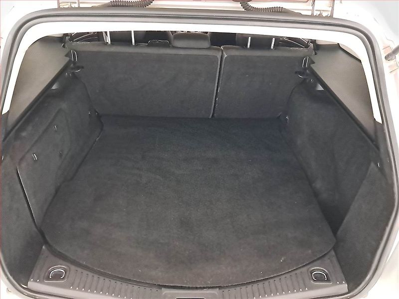 Ford Mondeo (2013) 2.0 TDCi, po STK, Tažné - fotka 14 z 16