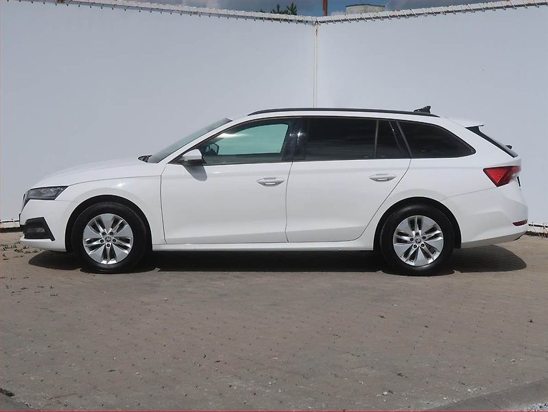 Škoda Octavia (2022) Style 2.0 TDI, Serv.kniha - fotka 3 z 16