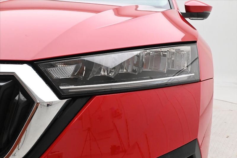 Škoda Octavia 2,0 110kW DSG Ambition Záruka - fotka 28 z 30