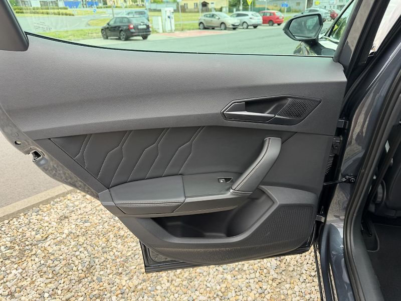 Cupra Formentor VZ 2,0 TSi/180kW - DSG,TZ,.... - fotka 60 z 106