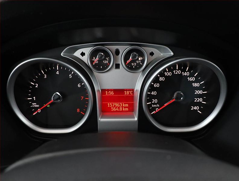 Ford Focus (2008) 1.6 16V, Serv.kniha, nová STK - fotka 8 z 11