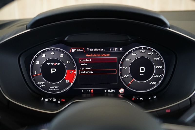 Audi TT RS Quattro, B&O, Matrix LED - fotka 36 z 47